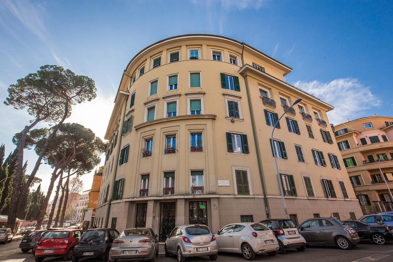 Appartement La Casa Di Nonna Pina à Rome Extérieur photo